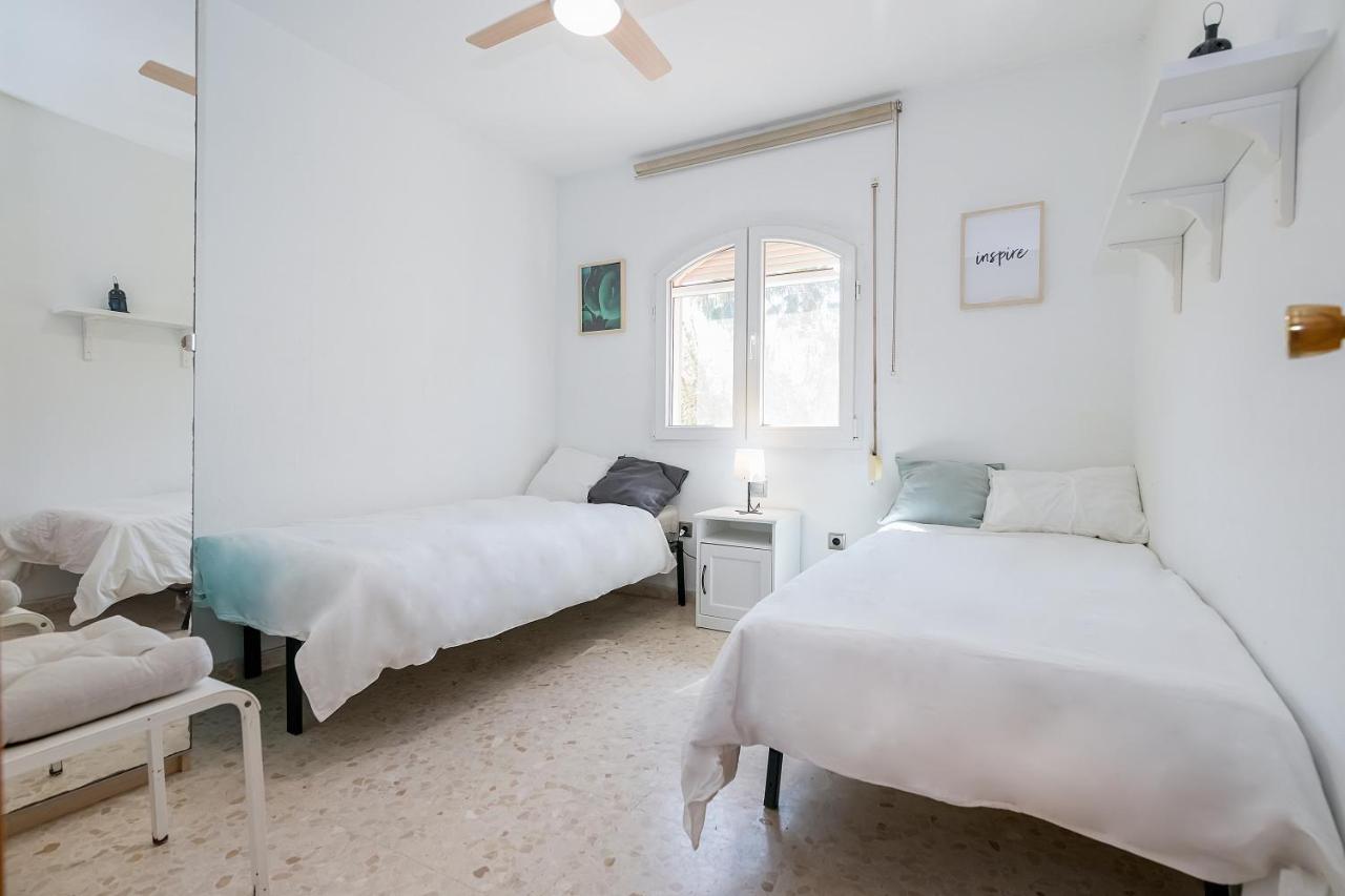 Bhost - Wilkinson Apartment Malaga Bagian luar foto