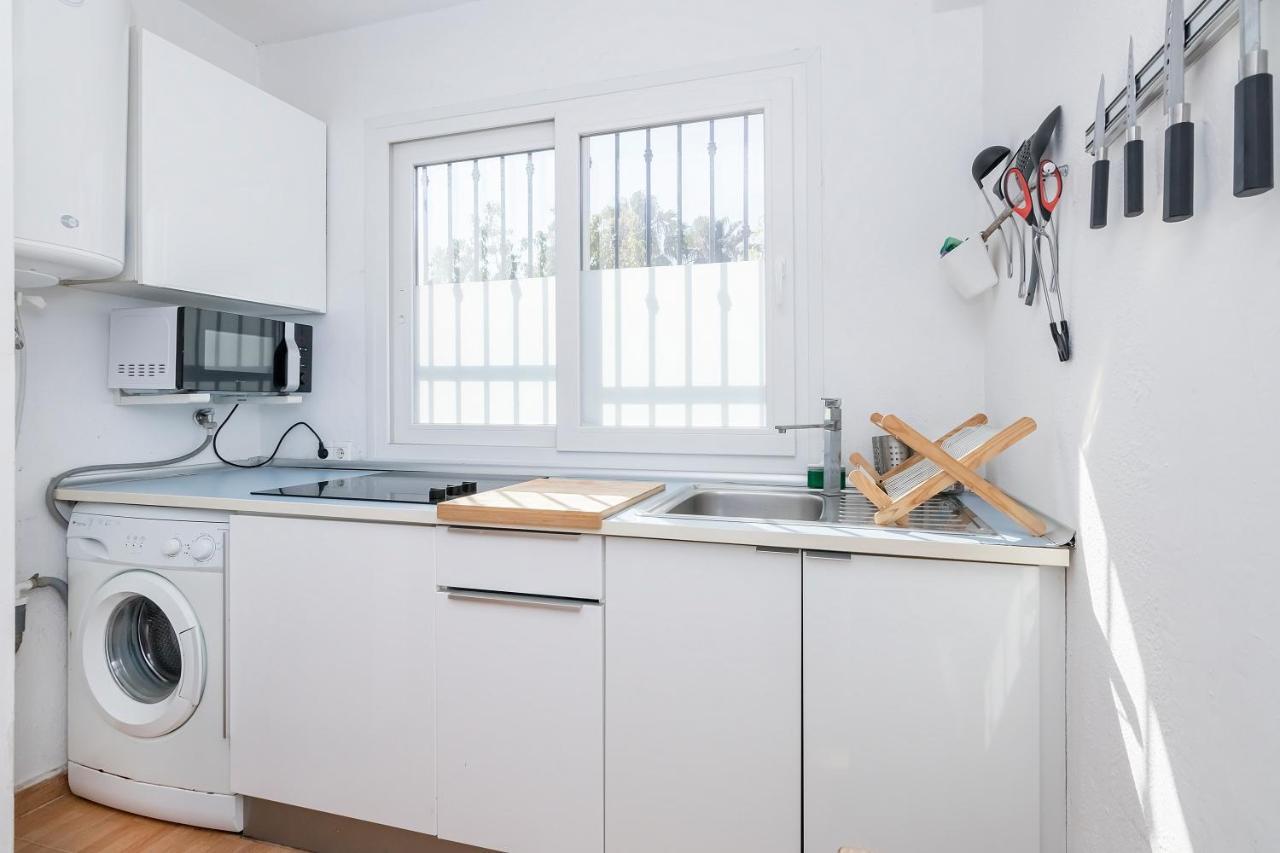 Bhost - Wilkinson Apartment Malaga Bagian luar foto